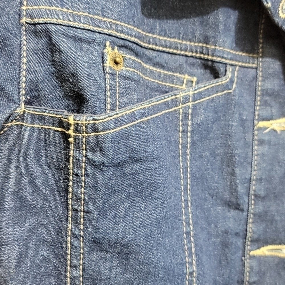 BCBG jean jacket size S - Picture 2 of 5